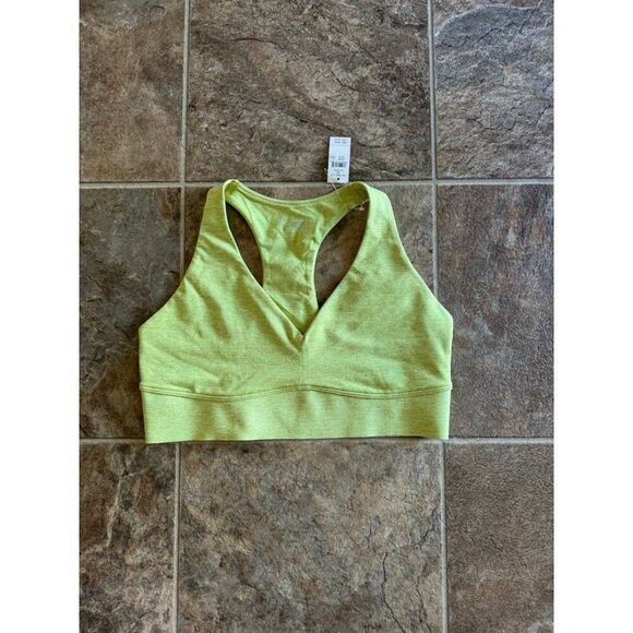 OFFLINE By Aerie The Hugger Racerback Sports Bra
Batalia Green Size Medium - Picture 4 of 10